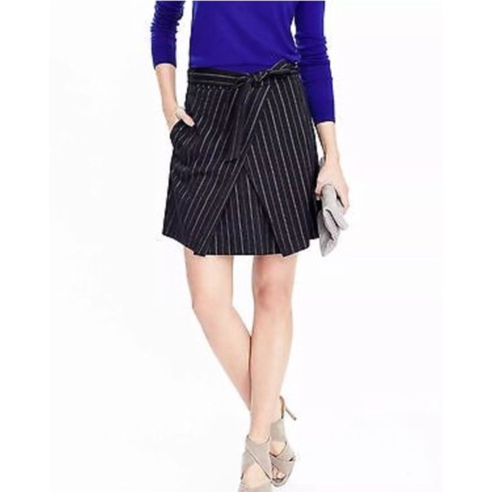 NWOT Banana Republic size 0 mini skirt - Picture 1 of 8